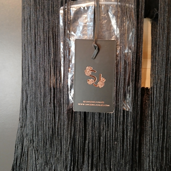 Simply Jules fringed skirt and top - Picture 8 of 14